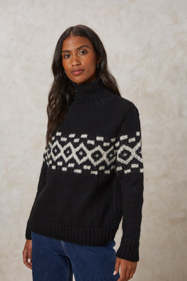 Neulepusero, Jossa Fair Isle -Kuviointi