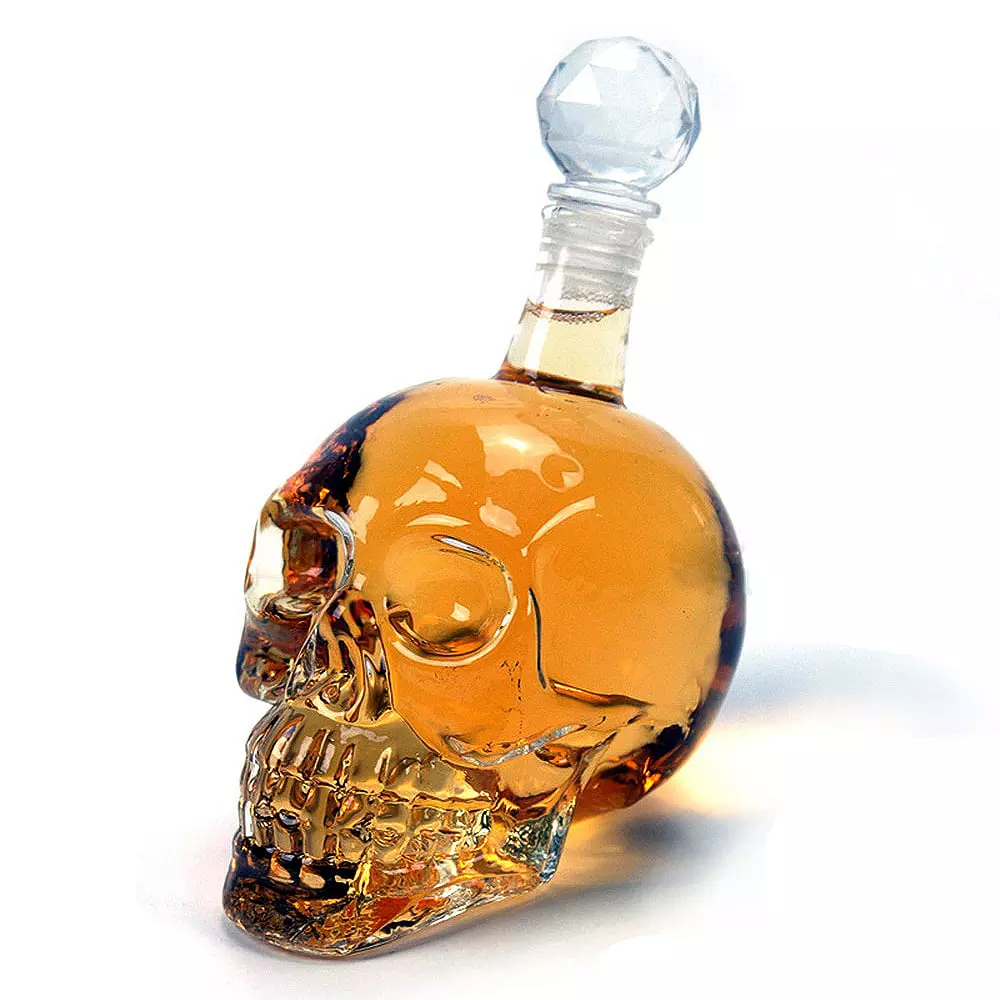 Skull Bottle 1L 03846